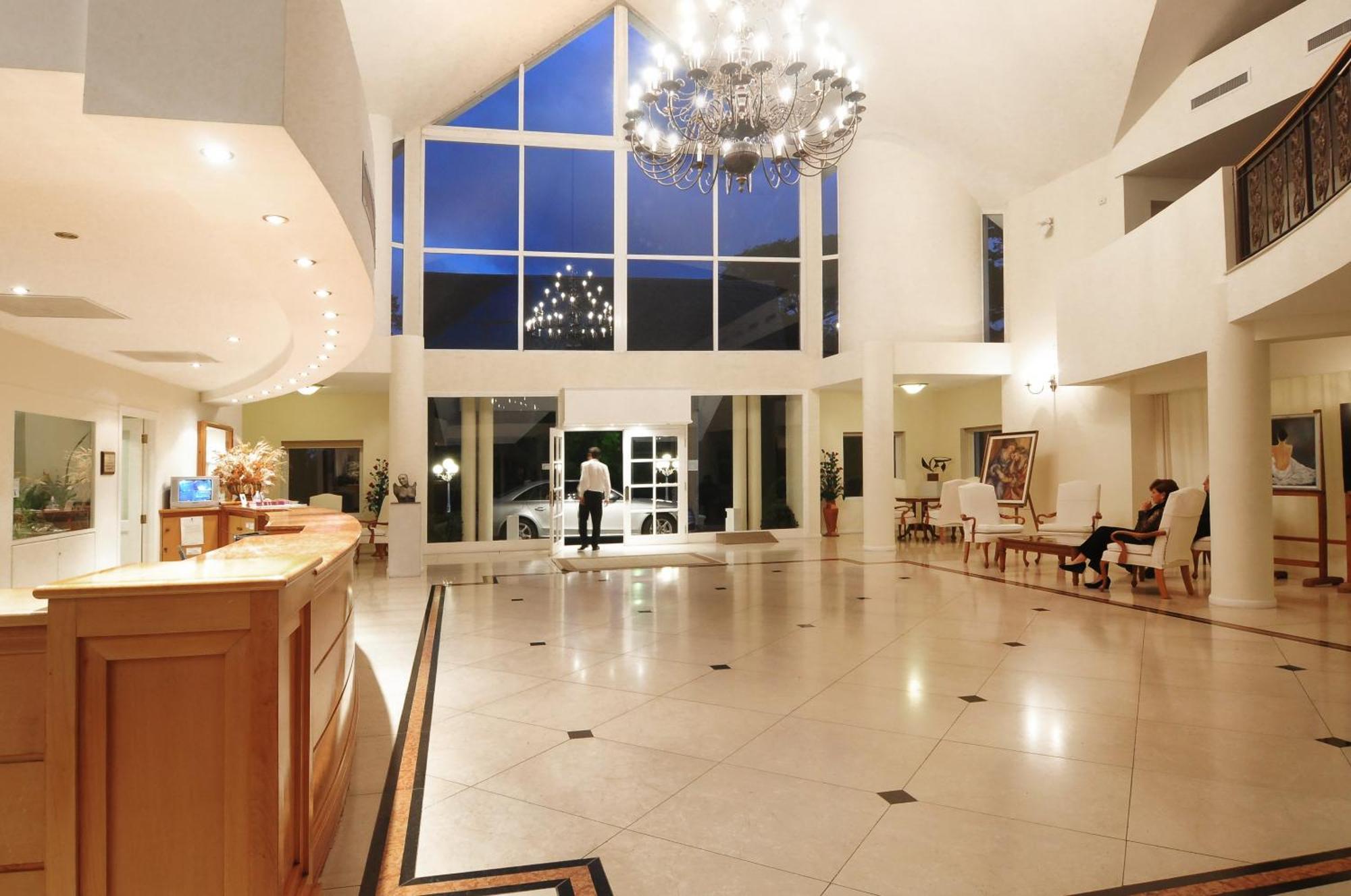 Parque Hotel Jean Clevers Punta del Este Exterior foto Lobby