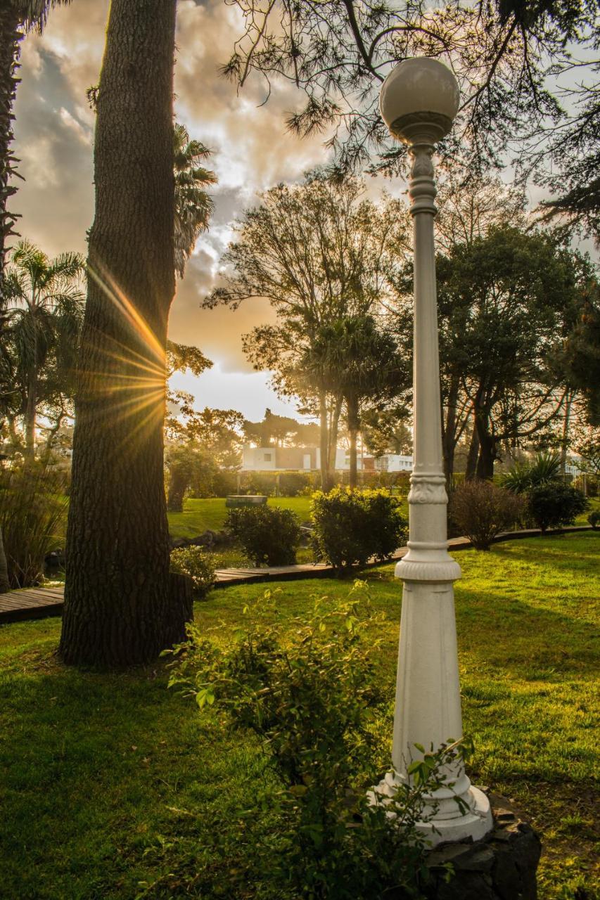 Parque Hotel Jean Clevers Punta del Este Exterior foto The gardens of the White House